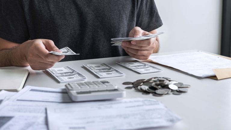 How to Cut Living Expenses