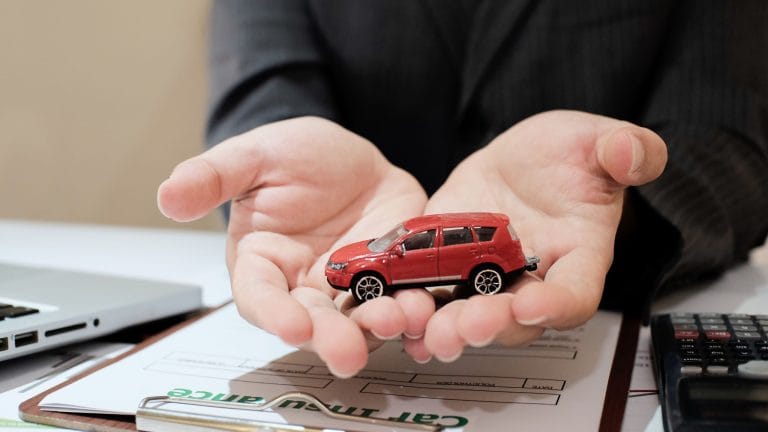 How to Sell Car Insurance