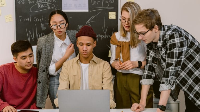 How to Start a Life Insurance Business