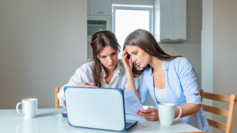 How to Settle Debt with IRS