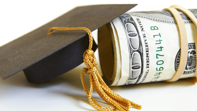 do student loans affect credit score
