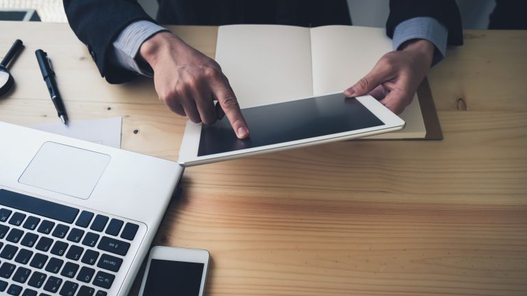 How to Remove Student Loans From Credit Report