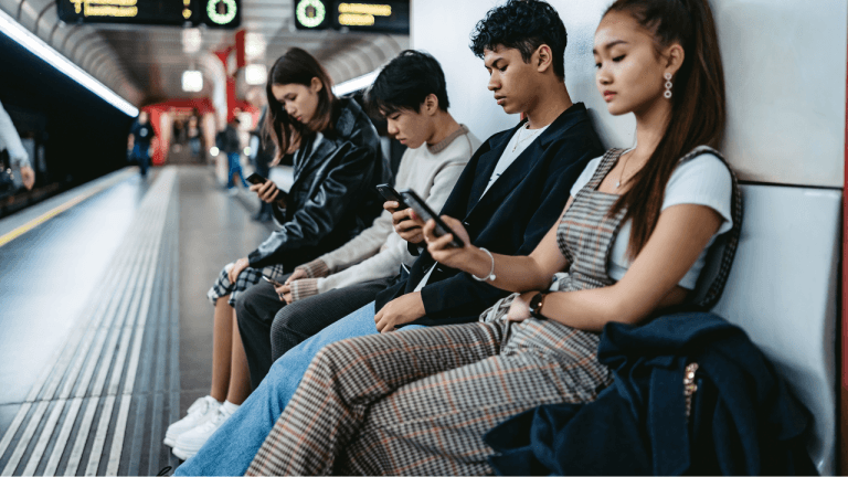 what is one benefit of privately issued student loans